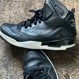 Jordan black men’s shoes size 10